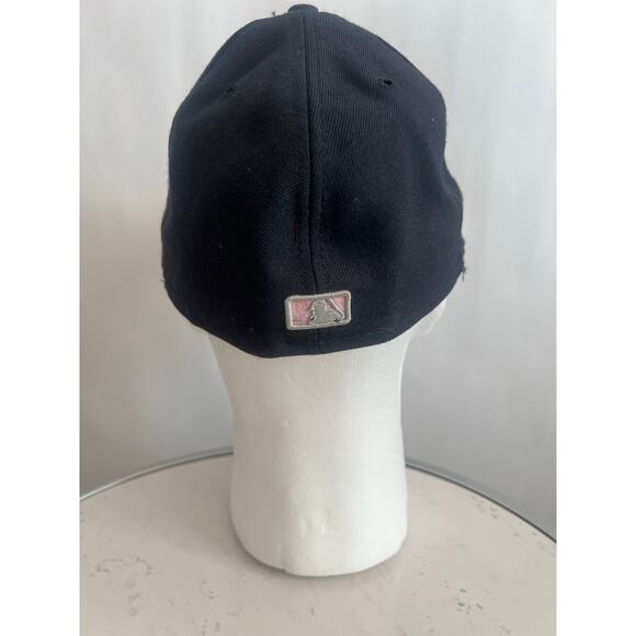 BOSTON RED SOX NEW ERA FITTED 59FIFTY ORIGNAL 7 1/2 GENUINE MERCHANDISE HAT - Picture 3 of 10